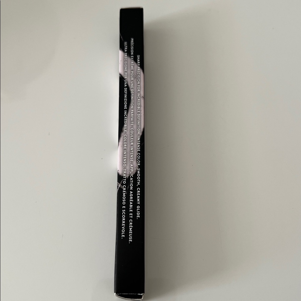 Fenty Beauty by Rihanna Trace'd Out Longwear Waterproof Pencil Lip Liner - Riri - Picture 6 of 11
